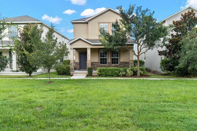 Building Photo - Beautiful 3/2.5 Energy Efficient Home in H...