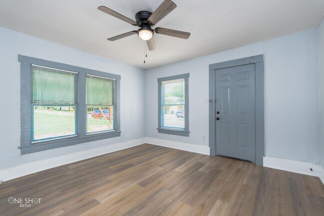 Foto del edificio - 1433 S 11th St