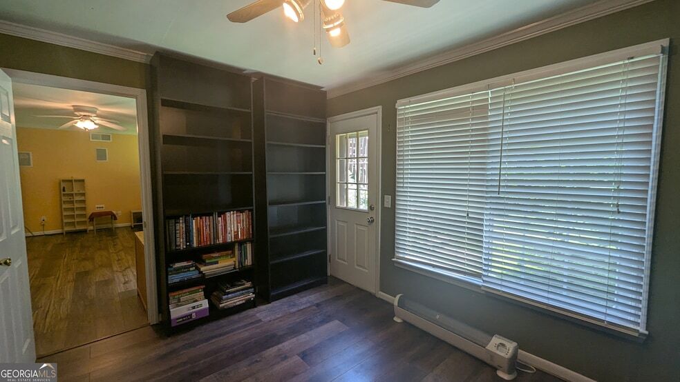 Foto principal - 1002 Deer Hollow Dr