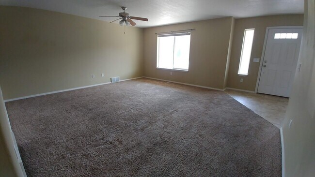 Building Photo - 1156 Lost Trail Dr