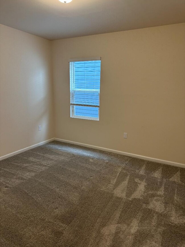 Building Photo - 1632 Laforce Cv