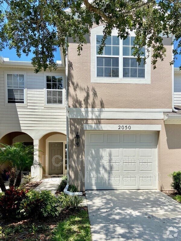 Building Photo - 2050 Stockton Dr