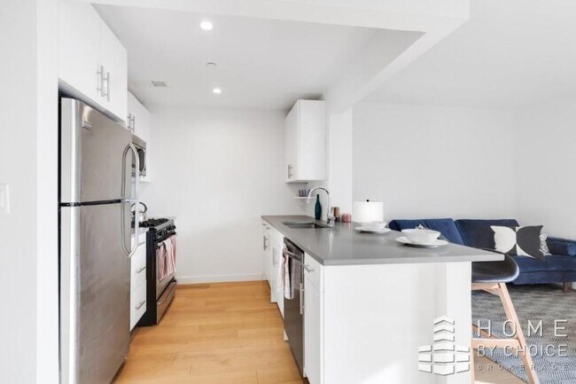 Foto del edificio - 1 bedroom in Flushing NY 11374
