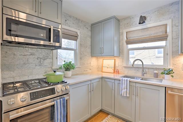 Foto del edificio - 4885 Wyandot St