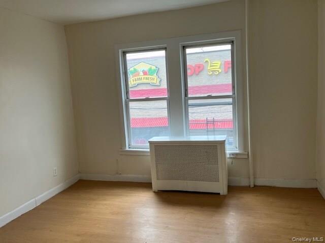 Foto del edificio - 3925 White Plains Rd