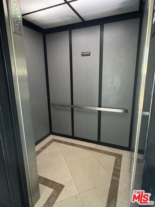 Building Photo - 11735 Dorothy St