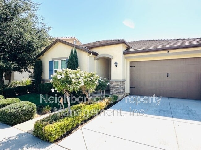 Foto del edificio - 3862 Buckingham Ave