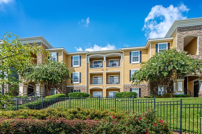 1, 2, 3 Bedroom Apartments at Cottonwood Reserve - Cottonwood Reserve