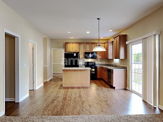 Foto del edificio - 918 Pristine Ln