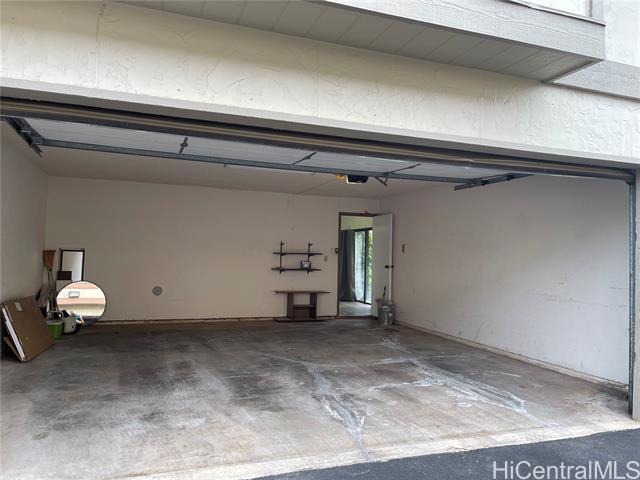 Building Photo - 98-1784-1784 Kaahumanu St