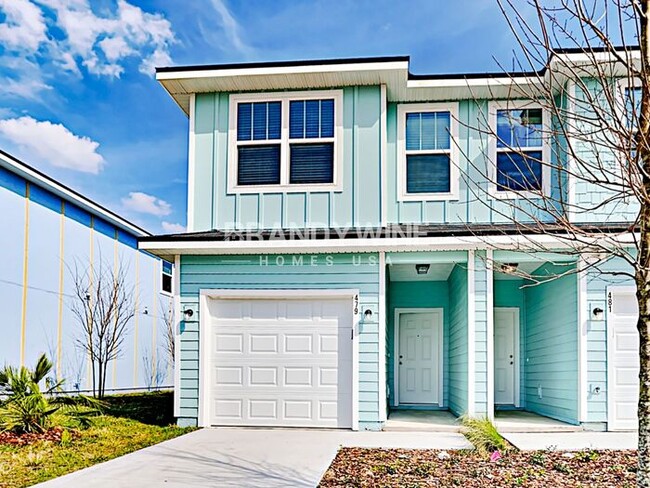 Building Photo - NEW Lower Rental Rate Leasing Special: Mar...
