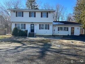 Building Photo - 699 Tennent Rd