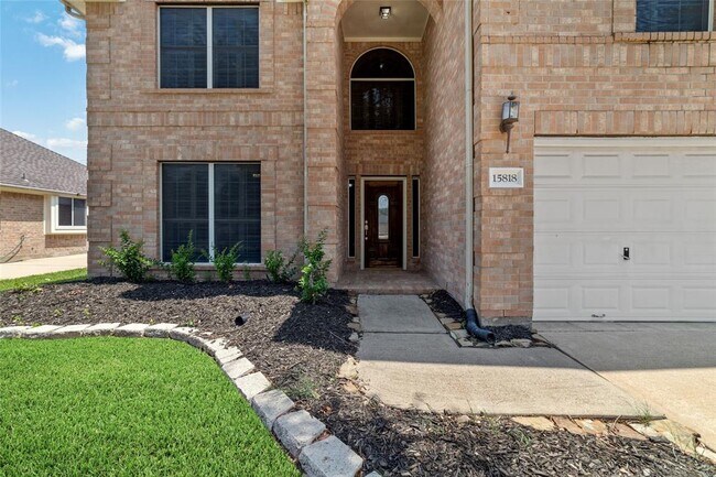 Building Photo - 15818 Bishops Glen Ln