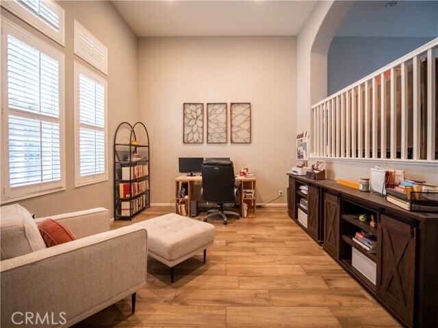 Foto del edificio - 4433 Owens St