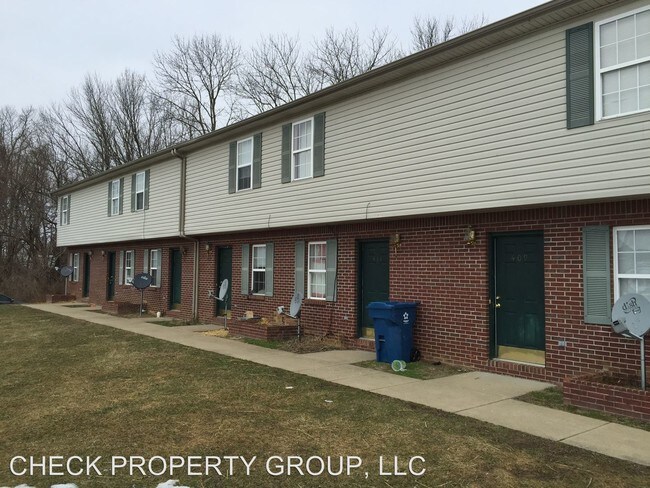 Building Photo - 409-421 Midland Blvd