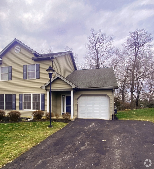 Building Photo - 107 Winchester Ct
