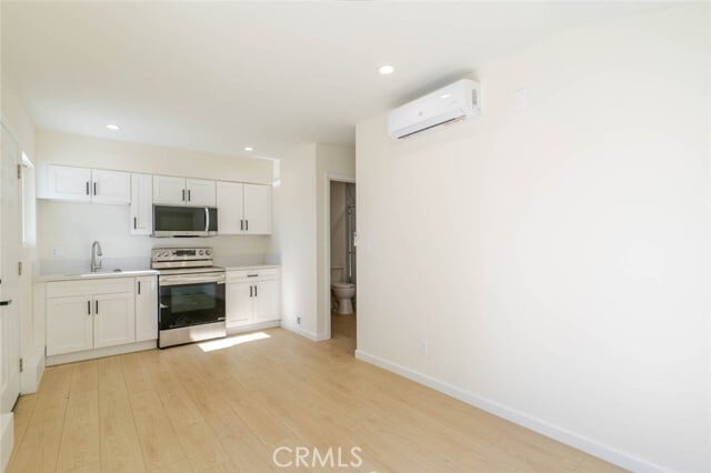 Building Photo - 16697 McKeever St