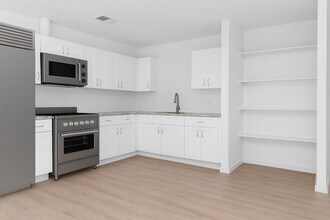 Building Photo - 16016 Green Manor Dr