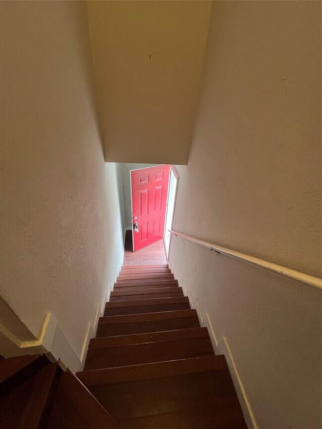 Foto del edificio - 7202 Twin Crest Dr