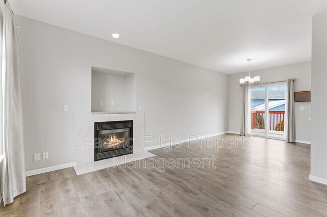 Foto del edificio - 5128 102nd Pl NE