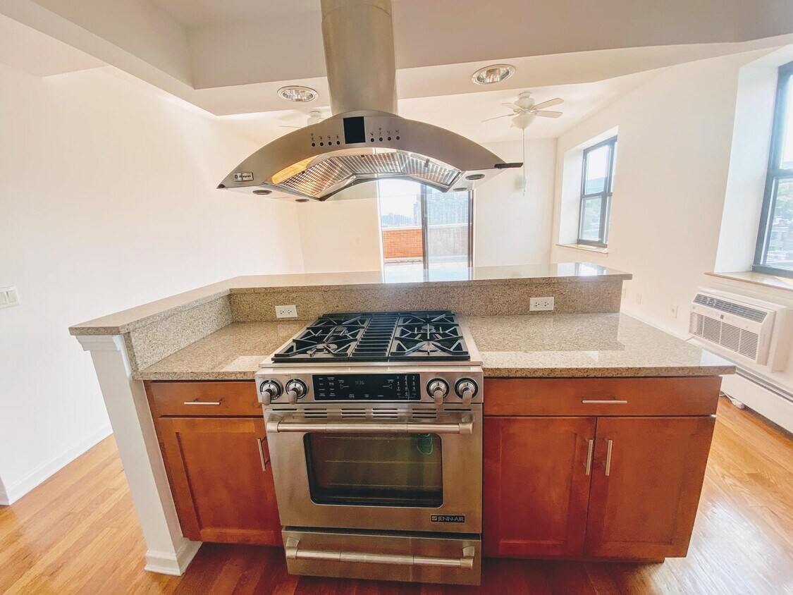 2601 Frederick Douglass Blvd Unit PH1, New York, NY 10030 Condo for