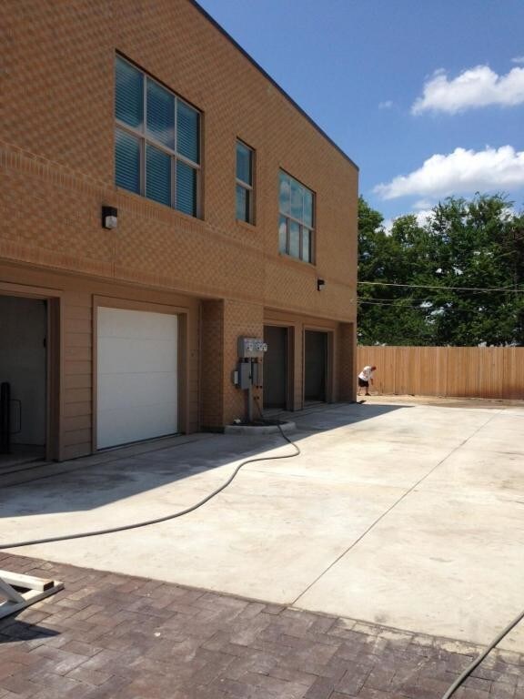 Foto del edificio - 1210 College #202