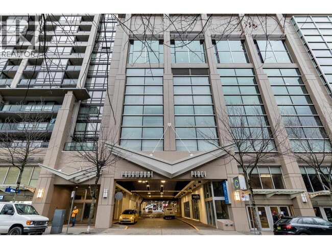 Building Photo - 938 Smithe St