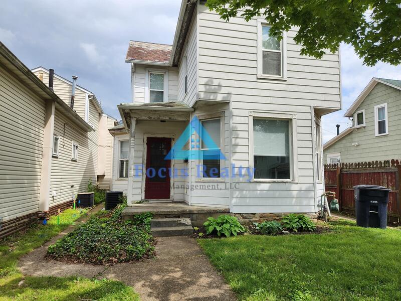 Foto principal - 434 N Maple St