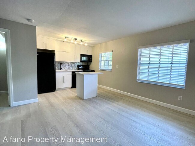 Building Photo - 1 br, 1 bath House - 1527 Catherine Street...