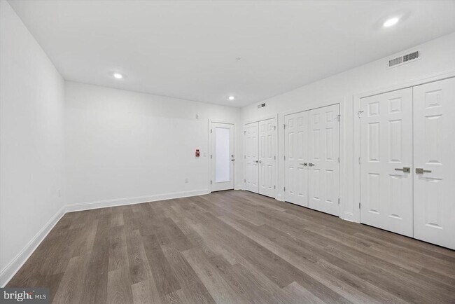 Foto del edificio - 838 S 51st St