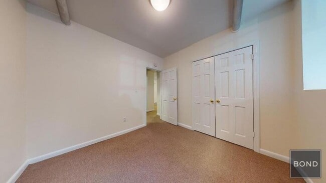 Building Photo - 2 bedroom in NEW YORK NY 10014