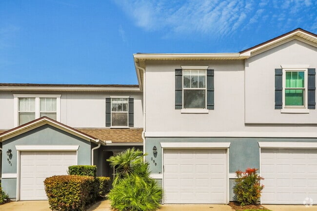 Building Photo - 899 Black Cherry Dr S