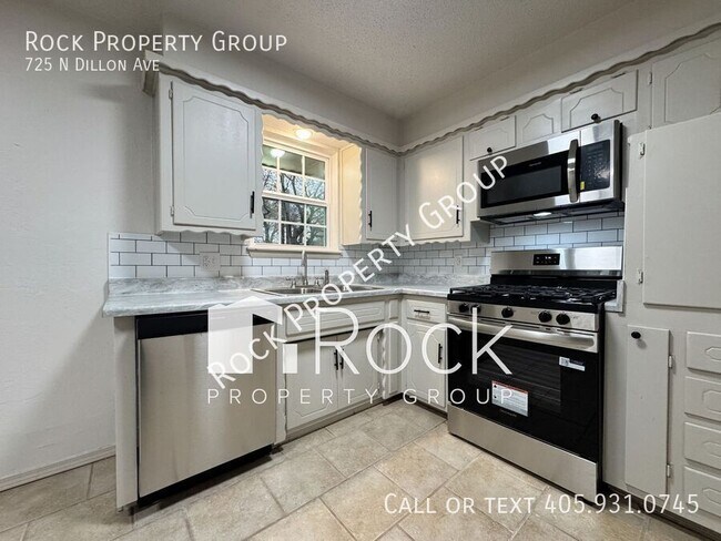 Foto del edificio - 725 N Dillon Ave