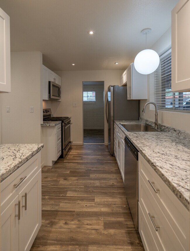 Foto del edificio - 4621 N 27th Dr