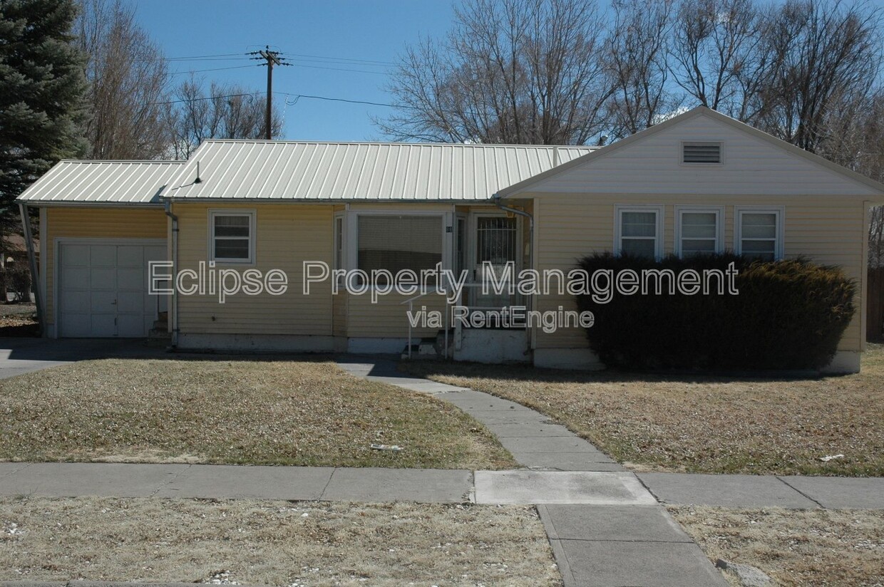Primary Photo - 88 El Rio Dr