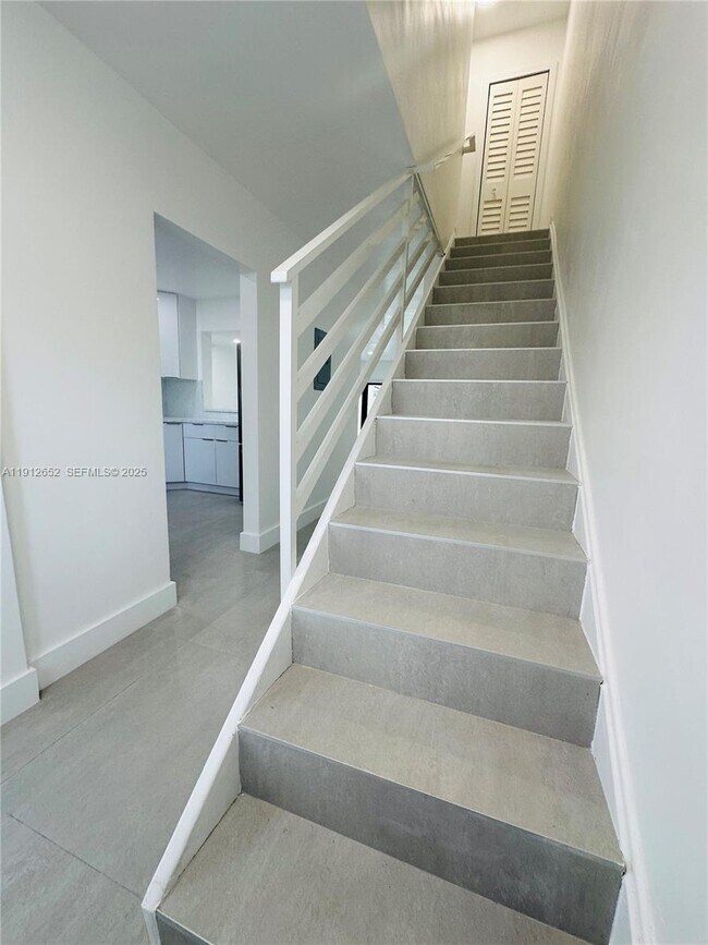 Foto del edificio - 7157 W 19th Ct