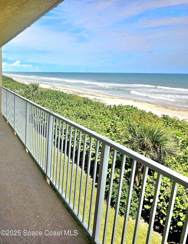 Primary Photo - 1095 N Hwy A1A