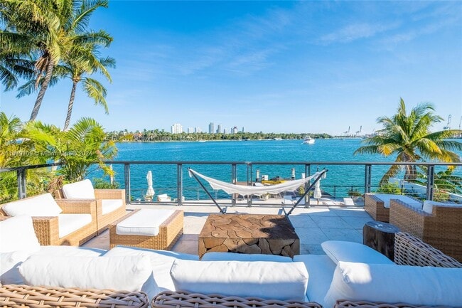 Foto del edificio - 2 S Hibiscus Dr