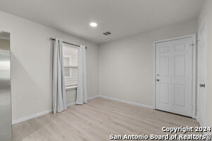 Foto del edificio - 12041 Silver Lgt