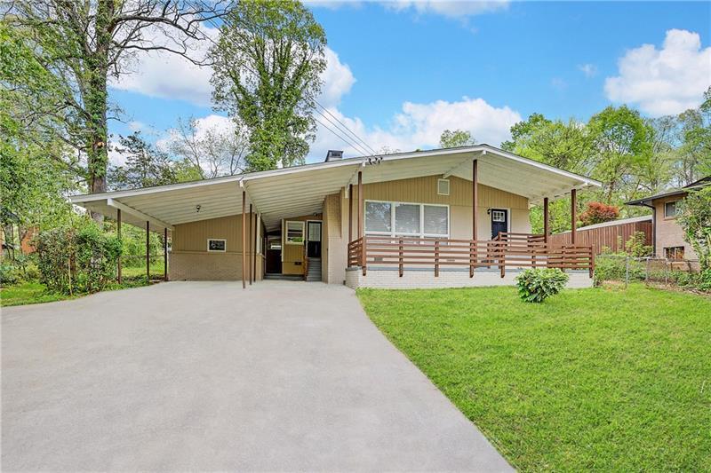 Primary Photo - 562 Collingwood Dr