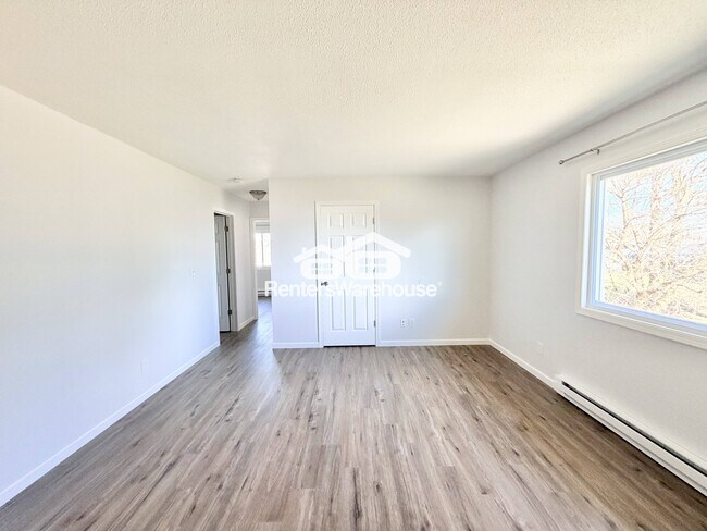 Foto del edificio - 211 S Green St