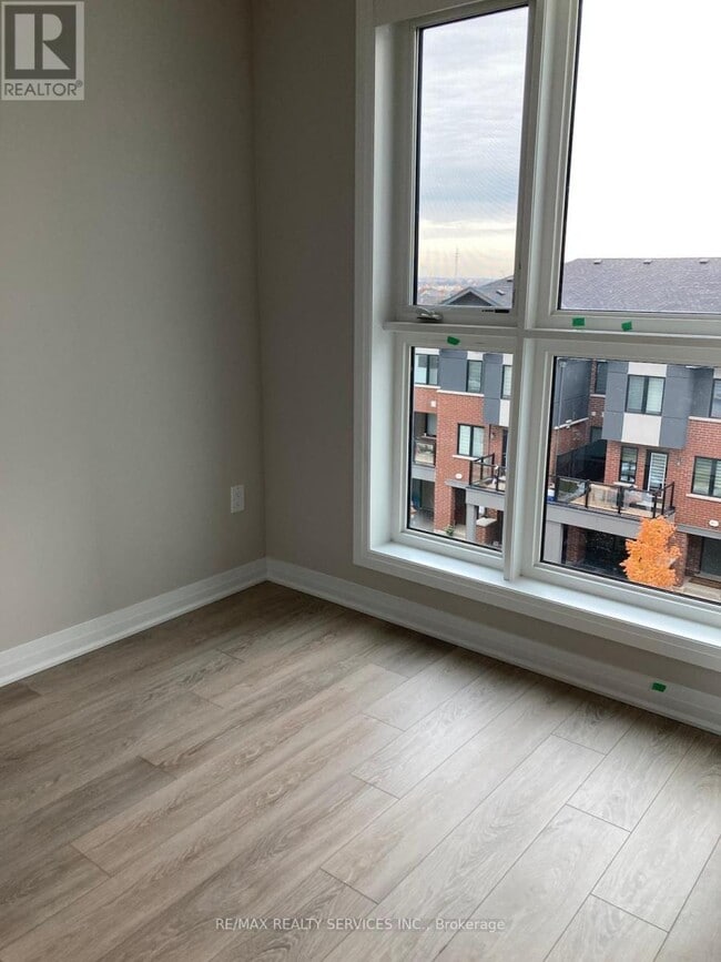 Building Photo - 480 Gordon Krantz Ave