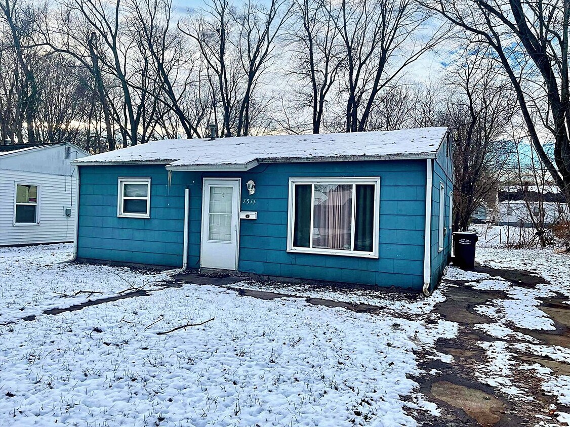 Primary Photo - 1511 N Rose St