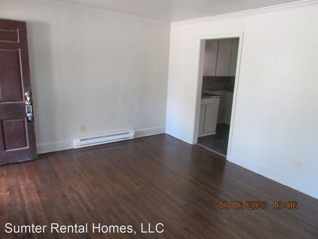 Building Photo - 3 br, 1 bath House - 312 Bowman Dr