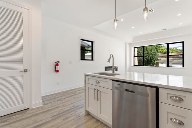 Foto del edificio - 3709 Liberty Ave
