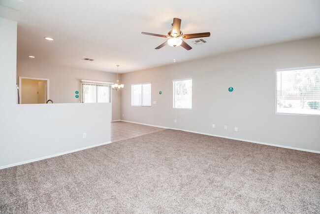 Building Photo - 1163 E Dust Devil Dr