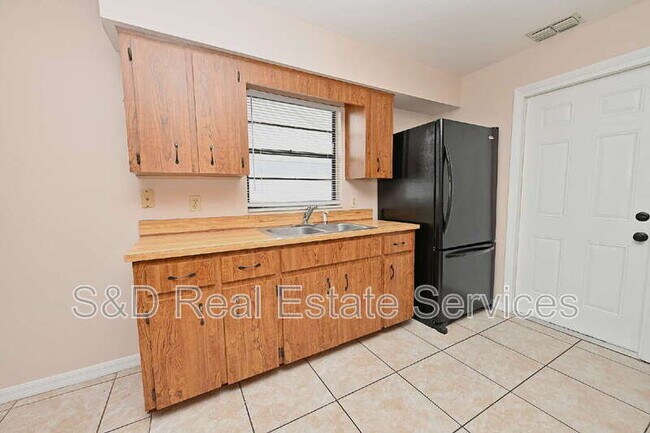 Foto del edificio - 1018 Sunshine Way SW