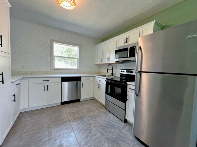 Foto del edificio - 707 E Spruce St