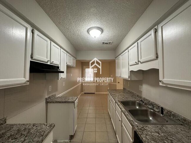 Building Photo - 6376 Kirby Downs Dr