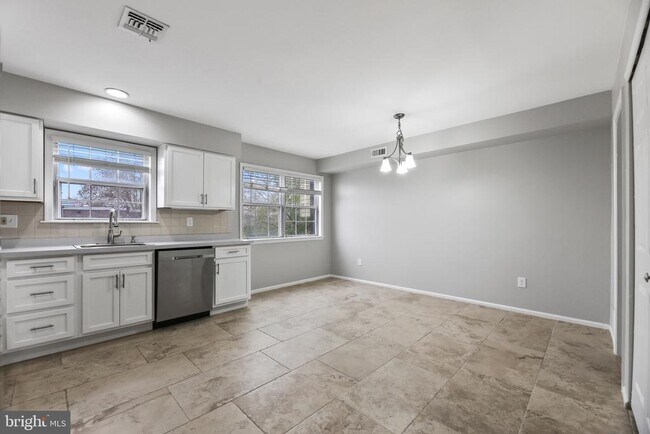 Foto del edificio - 6218 Lindbergh Blvd.